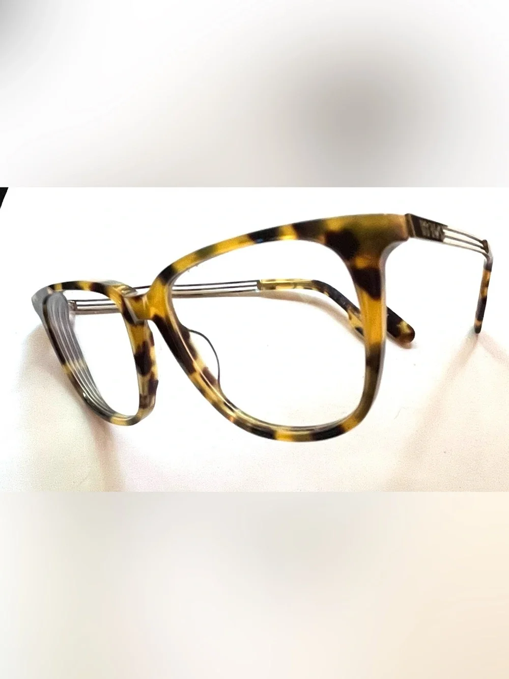 Kenzo Model KZ500041 Eyeglass Frames
